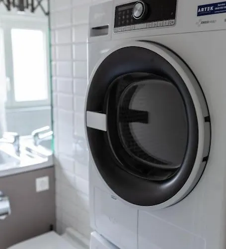 Fantastic 1 Bedroom Flat, Center, Near - Sf15 Zürich